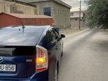 Toyota Prius-5