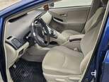 Toyota Prius-10