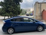 Toyota Prius-8