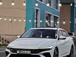 Hyundai Elantra-1
