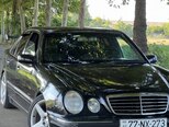Mercedes E 240-2