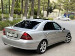 Mercedes C 320-12