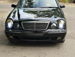 Mercedes E 220-1