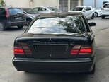 Mercedes E 220-2