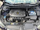 Hyundai Elantra-16