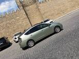 Toyota Prius-3