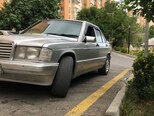 Mercedes 190-2