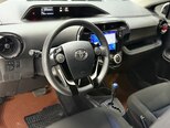 Toyota Aqua-9