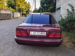 Mercedes E 230-2