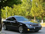 Mercedes E 270-1
