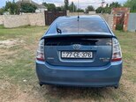 Toyota Prius-4