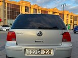Volkswagen Golf-2