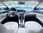 Hyundai Elantra-8