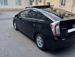 Toyota Prius-6