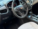 Chevrolet Equinox-7