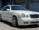 Mercedes E 320-6