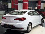 Hyundai Elantra-6