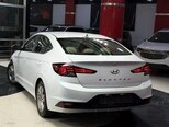 Hyundai Elantra-8