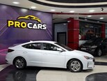 Hyundai Elantra-4