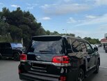Toyota Land Cruiser-5