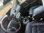 Toyota Land Cruiser-10