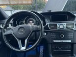 Mercedes E 250 4MATIC-11