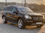 Mercedes GL 550 4MATIC-2