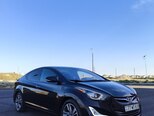 Hyundai Elantra-1