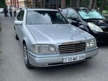 Mercedes C 200-1