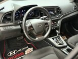 Hyundai Elantra-13