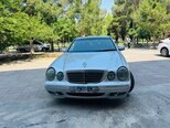 Mercedes E 220-1