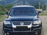 Volkswagen Touareg-2