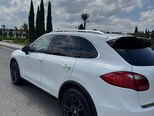 Porsche Cayenne-10