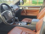 Volkswagen Touareg-10