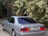 Mercedes E 320-2