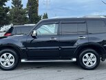 Mitsubishi Pajero-6