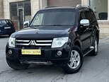 Mitsubishi Pajero-9
