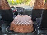 Hyundai County-8