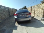Hyundai Elantra-6