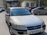 Opel Omega-1
