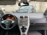 Toyota Auris-7