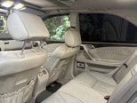 Mercedes E 320-4