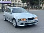 BMW 528-9
