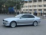 BMW 528-8