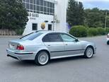 BMW 528-7