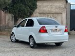 Chevrolet Aveo-6