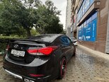 Hyundai Elantra-4