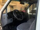 Ford Transit-3