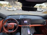 Geely Galaxy M9-6