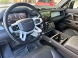 Land Rover Defender-10